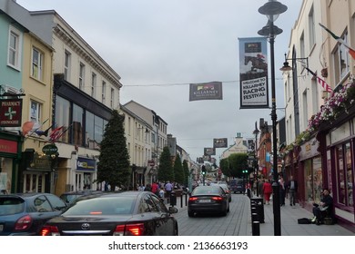 Killarney, Ireland-August 25 2013:  
New Street Is An Established Commercial Location Killarney, Co. Kerry In Ireland And It Is A Vibrant And Picturesque Heritage Town Located On The Ring Of Kerry