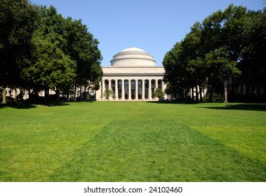 Killian Court and Building 10, with its iconic great dome and classic style colonnade at MIT, Cambridge, Massachusetts