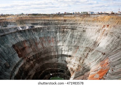 Kimberlite Pipe Mir Indigenous Diamond Deposits Stock Photo 471983578 ...