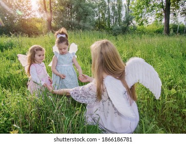 Kind Sorceress Little Girls Elves Wings Stock Photo 1866186781 ...