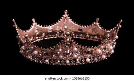 A King Or Queen's Rose Gold Crown