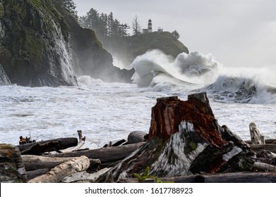 King Tide Wave Cape Disappointment