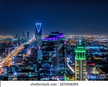 Kingdom Of Saudi Arabia At Night View February 14, 2020 - Riyadh Tower Kingdom Tower - Kingdom Tower - Riyadh Skyline - Riyadh At Night