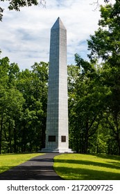 Kings Mountain Monument At American Revolutionary War Battlefield In South Carolina. White Marble Obelisk, Dedicated To Patriot Victory. Along Battlefield Trail.