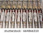 Kings Screen in York Minster (England). From left to right: Henry III, Edward I, Edward II, Edward III, Richard II, Henry VI, Henry V, Henry VI