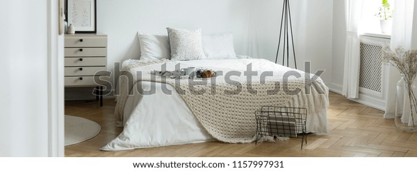 Kingsize Bed White Bedding Knit Coverlet Stock Photo Edit Now