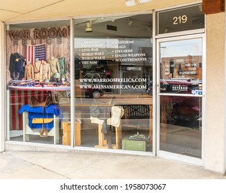 KINGSPORT, TN, USA--8 APRIL 2021: A Small Shop Called 