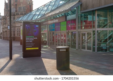 Kingston Upon Hull, Yorkshire, United Kingdom, 11.04.2020 City Centre Of Kingston Upon Hull During Coronavirus Pandemic