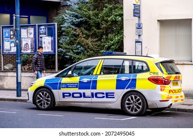 Kingston Upon Thames London England UK November 5 2021, Stationery Police Squad Car Parked At A Bus Stop 