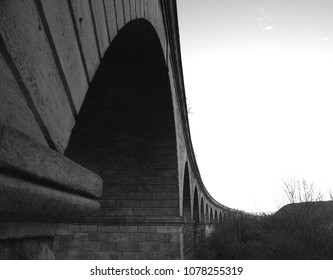 Kirkstall viaduct, Leeds