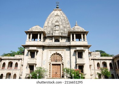 Kirti Mandir or Temple of Fame, is the cenotaph of the Gaekwads, built by Maharaja Sayajirao Gaekwad III. Vadodara, Gujarat, India