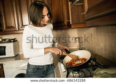 Kitchen girl