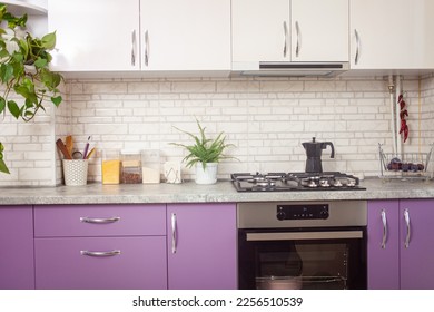 Cocina púrpura  lavanda