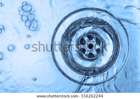 Kitchen sink, flushing water (light blue)