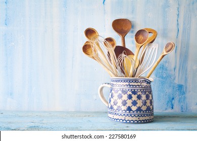 kitchen utensils, wooden spoons, free copy space 