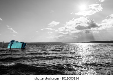 Kitesurfing, Oka, Quebec