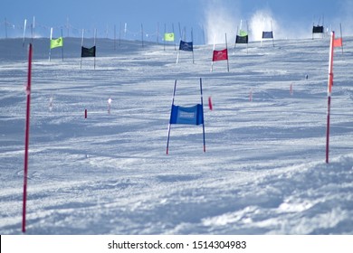 Kitzsteinhorn, Austria - November 28, 2016: Snowsports Academy Ski Instructor Course Giant Slalom Race Course Gate, In The Background Other Gates For Training