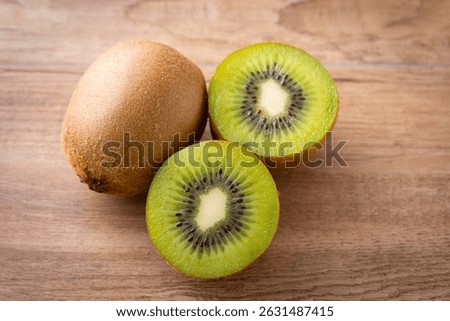 Kiwi fruit on the table