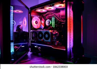 KL, MALAYSIA - August 28th, 2020 :                     A HTPC Hackintosh PC and Gaming PC rig with liquid cooling setup and full RGB light inside 