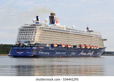 Tui Cruises Images Stock Photos Vectors Shutterstock