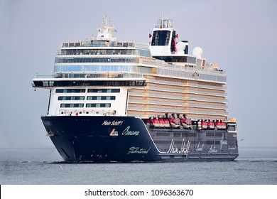Tui Cruises Images Stock Photos Vectors Shutterstock