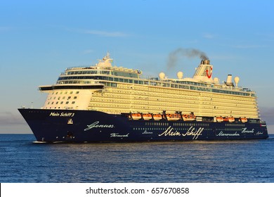 Imágenes Fotos De Stock Y Vectores Sobre Meinschiff3