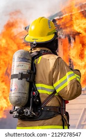 Klamath Falls, Oregon USA 12-8-2020: Firefighters Conduct Structural Fire Training On A Burn To Learn Scenario.