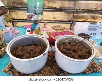 Klang, Malaysia - 20 May 2018 : Chicken Rendang In Pot Display For Sell At Food Bazaar In The Supermarket.