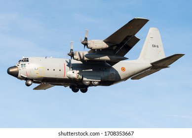 KLEINE BROGEL, BELGIUM, JANUARI 25: A Belgian Air Force Lockheed Martin C-130 Hercules military transport aircraft landing at the Kleine Brogel Air Base on January 25, 2016, Kleine Brogel, Belgium.