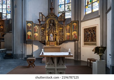 Kleve, Germany - 2022-08-07: Interior View Of Collegiate Church With The Altar 