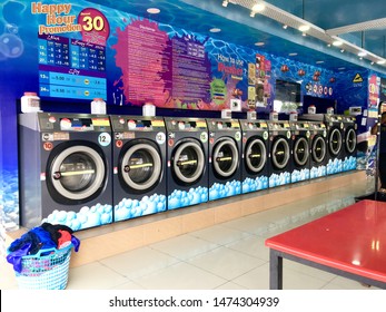 Laundrybar Images, Stock Photos & Vectors | Shutterstock