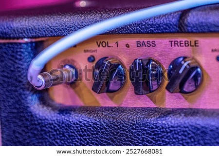 knobs from a guitar amplifier