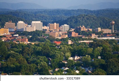 Knoxville, Tennessee Skyline.