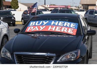 Kokomo - Circa October 2022: Buy Here Pay Here Used Car Dealer. Many Buy Here, Pay Here Car Dealerships Do Not Require Good Credit But May Track Your Car If You Miss Payments.