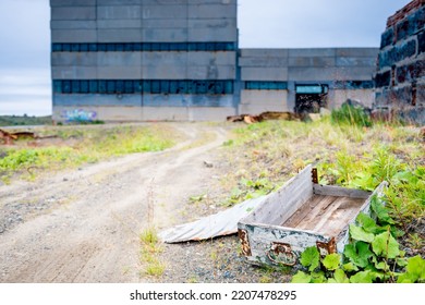 Kola Superdeep Well, Ruins Of Industrial Premises