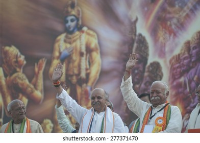 KOLKATA - DECEMBER 20: Praveen Togadia And Mohan Bhagwat Together With Other Hindu Leaders During The Golden Jubilee Celebration Of VHP On December 20, 2014 In Kolkata, India.