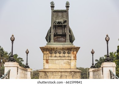 KOLKATA, INDIA - DECEMBER 25, 2015: The back of Queen Victoria statue with throne in front of  VIctoria Memorial Hall in Kolkata, India