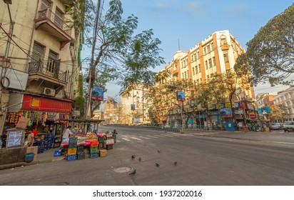 Kolkata, India, March 14, 2021 : City Road With Commercial Buildings And Roadside Grocery Store At Chandni Chowk Area Of Kolkata India