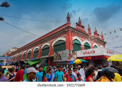 Kolkata, West Bengal, India - 10th September 2019 : Shoppers Outside Sir Stuart Hogg Market, S.S.Hogg Market At Esplanade Area , New Market Of Kolkata.