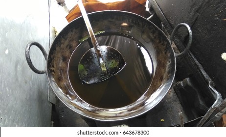 KOLKATA, WEST BENGAL, INDIA - 16 APRIL, 2017: Vegetable Edible Oil In Utensil. 