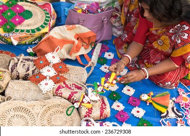 7,341 Indian woman sculptures Images, Stock Photos & Vectors | Shutterstock