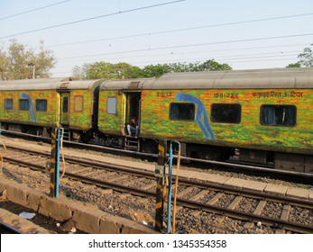 Kolkata, West Bengal, India-March21,2019: India's First Non Stop Superfast Train Duronto Express Is Waiting To Start It's Journey, People Are Very Happy. But Now It Has Many Stoppages In It's Journey 