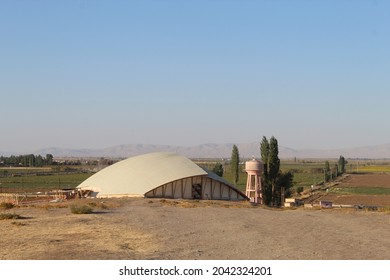 Konya, Turkey - 07.09.2021: Neolithic Site Of Çatalhöyük Museum, Excavations And Archaeology