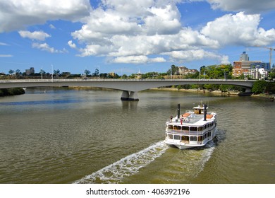 Kookaburra Cruise In Brisbane River And Victoria Bridge