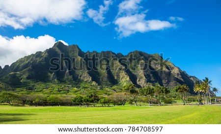 Koolau mountain range in Hawaii