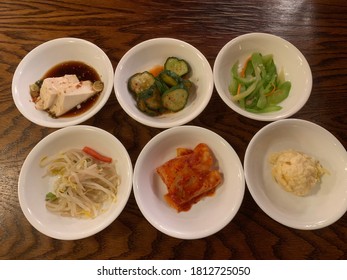 Korean cuisine: Banchan (Set of appetizers)