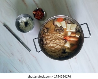 Korean Doenjang Jjigae Set Dish