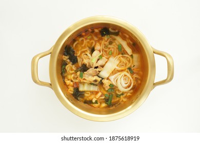 Korean Food, Chicken And Leek Ramen Noodles In Pot For Comfort Food Cooking