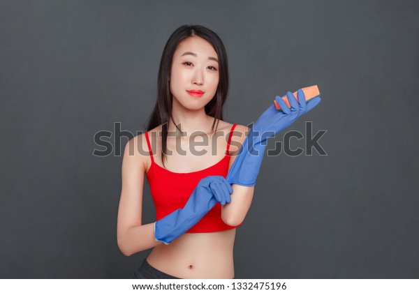 housewife rubber gloves