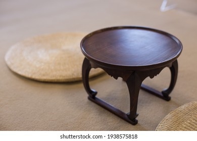 Korean Traditional Small Portable Dining Table With Cabrioles